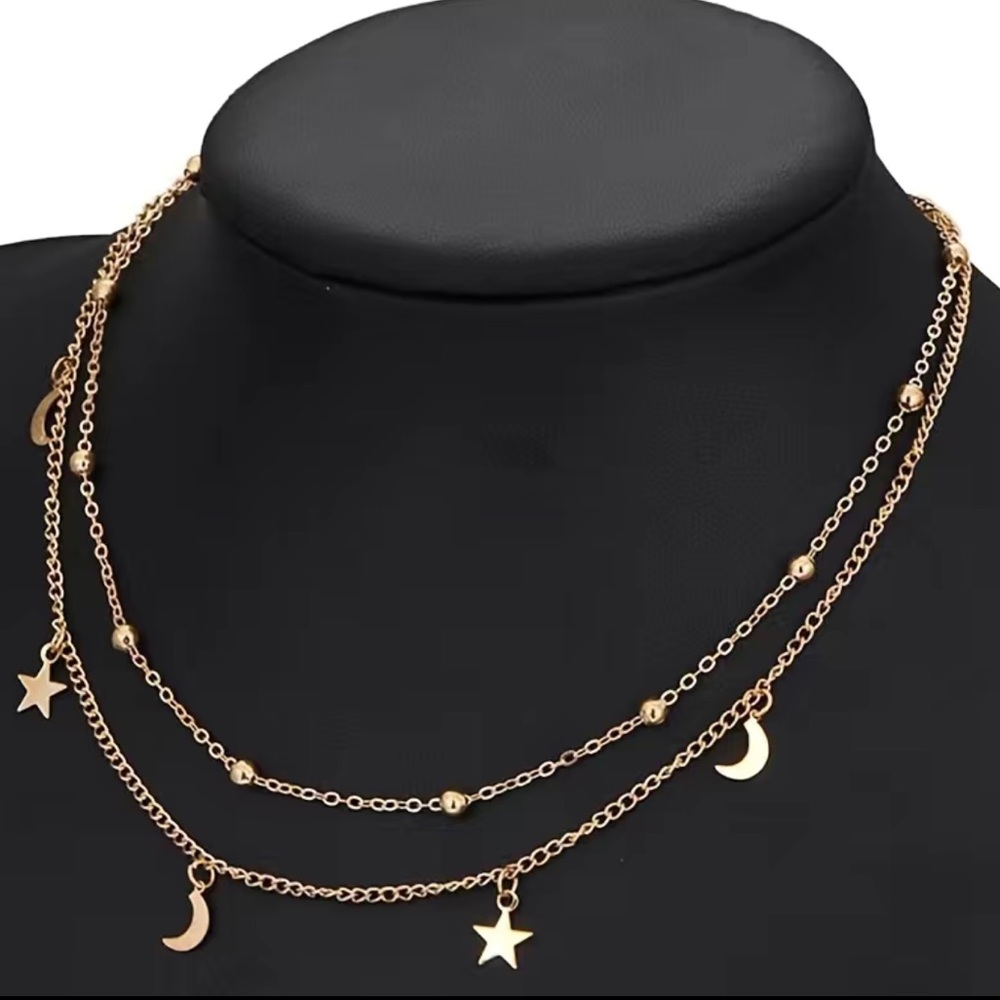 BRAND NEW 18K Gold Plated Moon Star Collarbone Chain Necklace